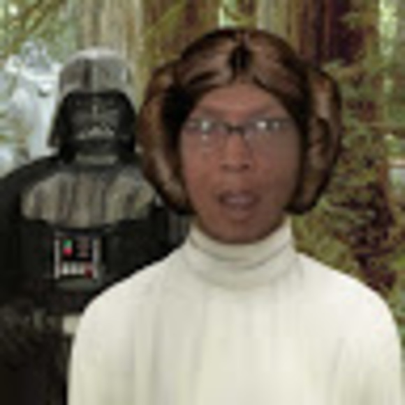 Meet your Posher, Jodie - Picture 1 of 1